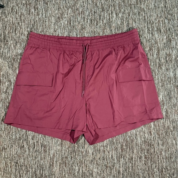 NWOT Plus Size Old Navy Maroon Athletic Shorts size 4X - Picture 1 of 7